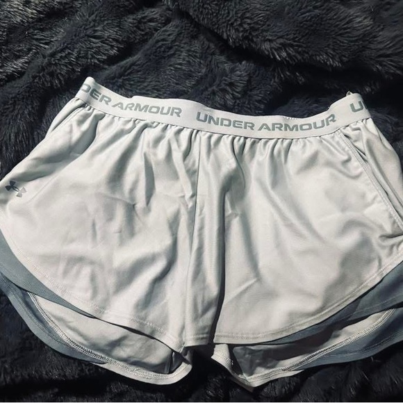 Under Armour Pants - Under Armour Women's Light Gray Athletic Shorts